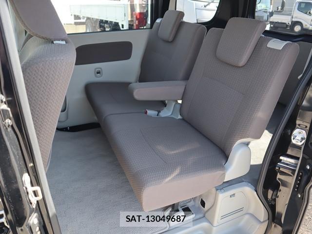Suzuki EVERY 2018-04 4638838-17