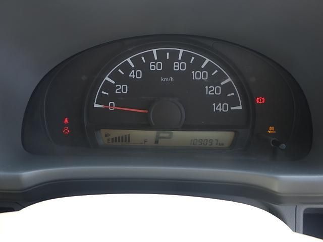 Suzuki EVERY 2015-09 7606825-24