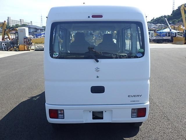 Suzuki EVERY 2015-09 7606825-4