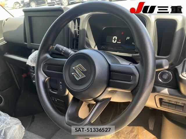 Suzuki EVERY 2026-06 7826646-11