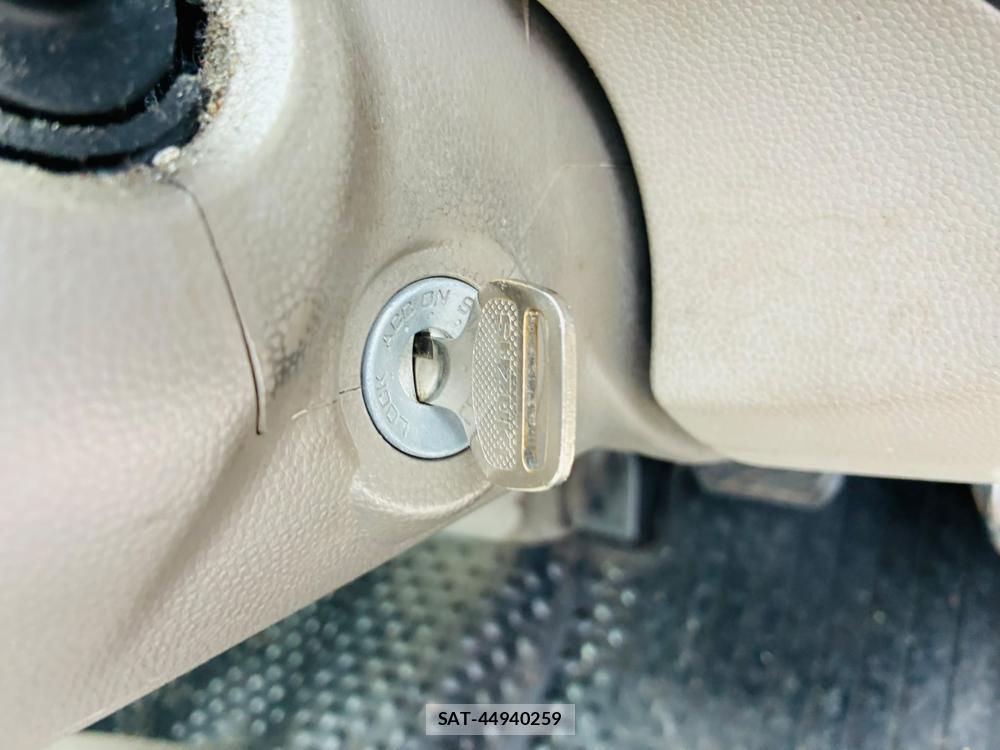 Suzuki EVERY 2013-09 7842095-14