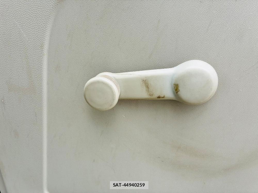 Suzuki EVERY 2013-09 7842095-19