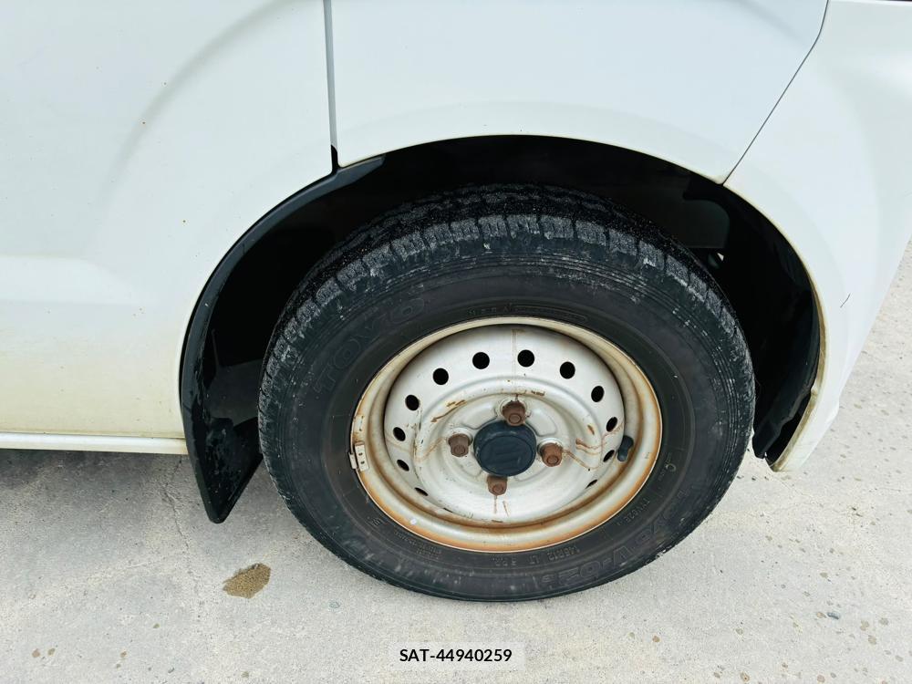 Suzuki EVERY 2013-09 7842095-26