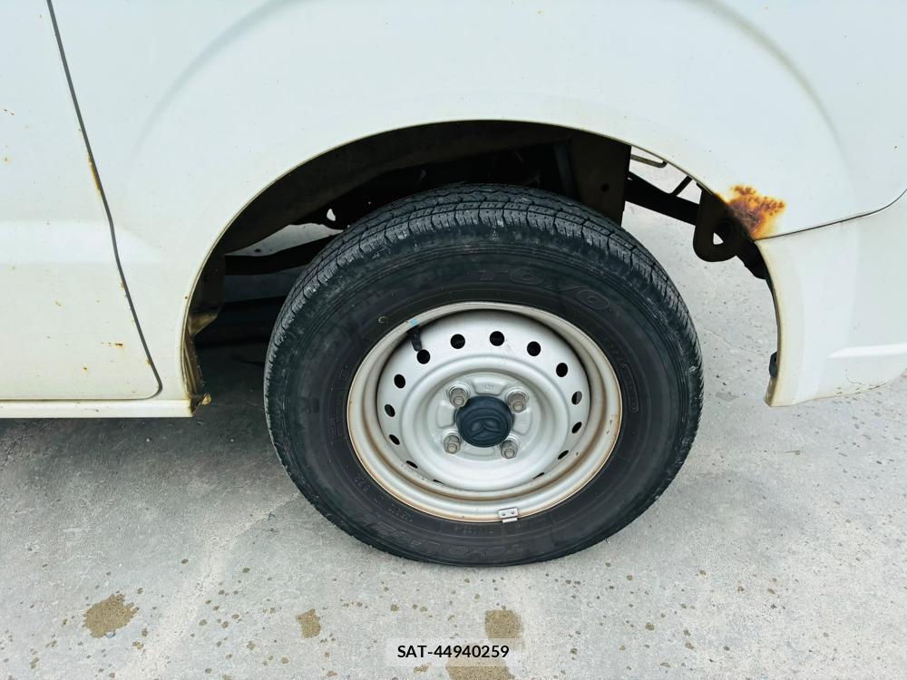 Suzuki EVERY 2013-09 7842095-27