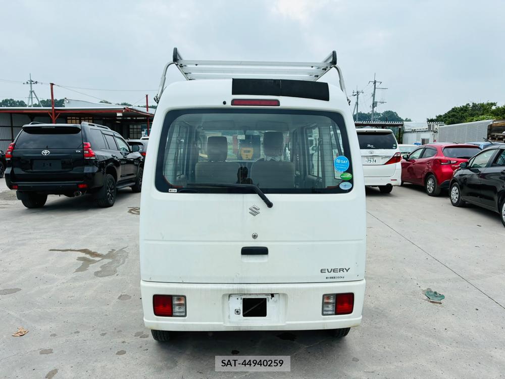 Suzuki EVERY 2013-09 7842095-3