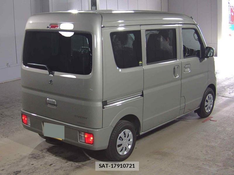 Suzuki EVERY 2026 4342426-1