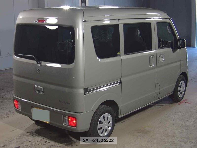 Suzuki EVERY 2026 4342424-1