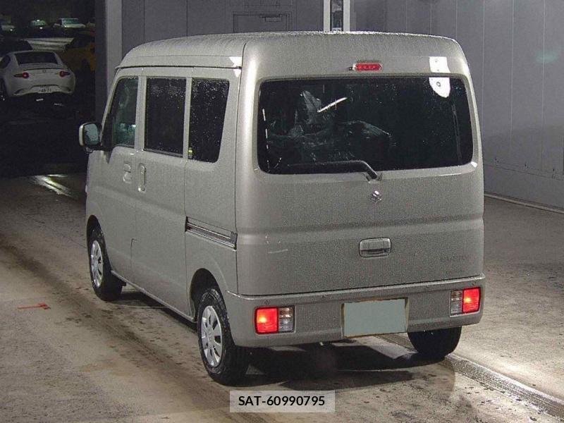 Suzuki EVERY 2026 5710853-2