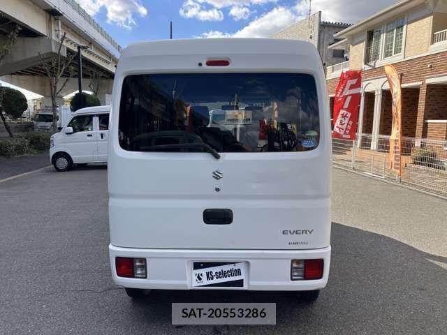 Suzuki EVERY 2018-08 499643-5