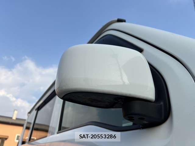 Suzuki EVERY 2018-08 499643-12