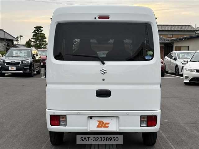 Suzuki EVERY 2021-03 966932-13