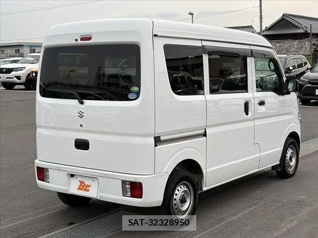 Suzuki EVERY 2021-03 966932-14