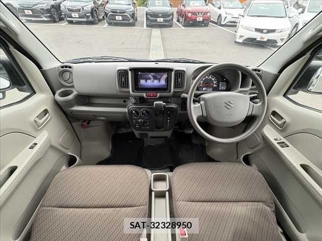 Suzuki EVERY 2021-03 966932-1