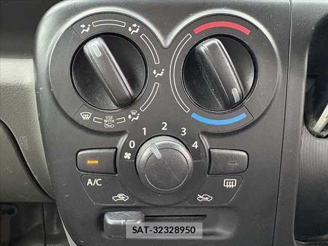 Suzuki EVERY 2021-03 966932-26