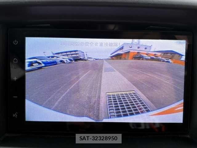 Suzuki EVERY 2021-03 966932-2