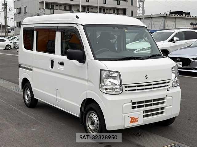 Suzuki EVERY 2021-03 966932-7