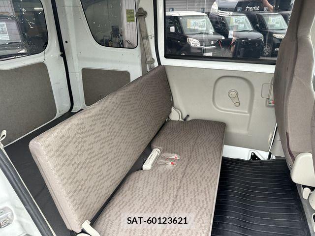 Suzuki EVERY 2019-01 1039918-12