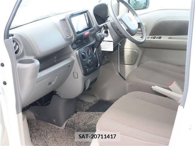 Suzuki EVERY 2024-02 1078284-14