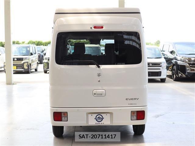 Suzuki EVERY 2024-02 1078284-23