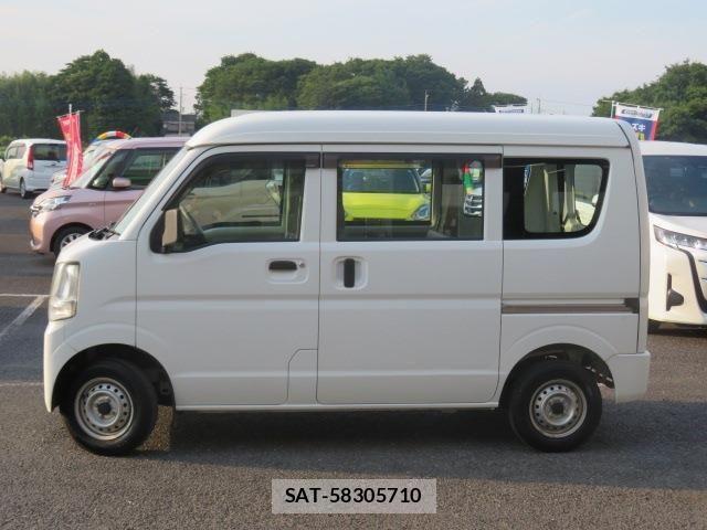 Suzuki EVERY 2017-06 1091685-2