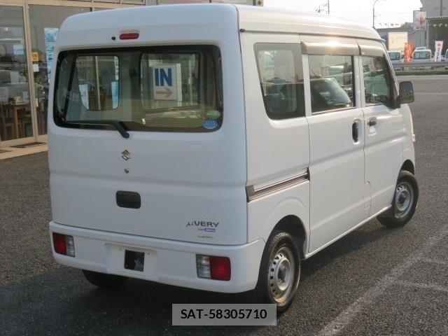 Suzuki EVERY 2017-06 1091685-4