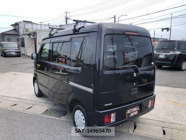 Suzuki EVERY 2010-04 1122253-16