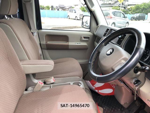 Suzuki EVERY 2010-04 1122253-18