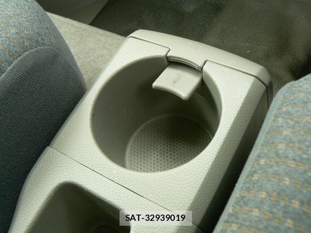Suzuki EVERY 2014-01 1137959-9