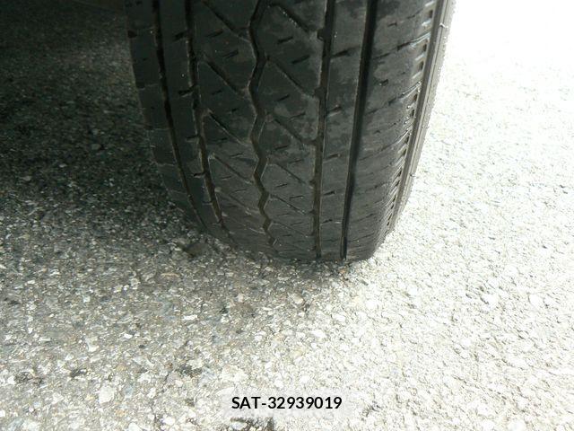 Suzuki EVERY 2014-01 1137959-15