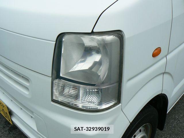 Suzuki EVERY 2014-01 1137959-16