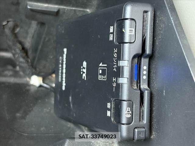 Suzuki EVERY 2010-06 1189360-4