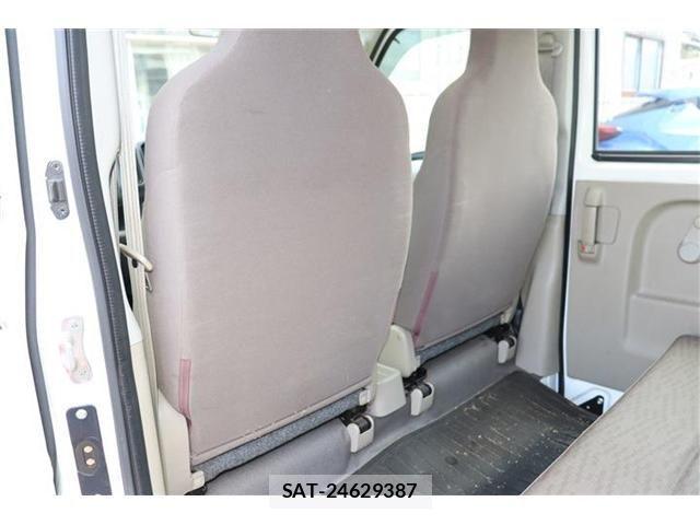Suzuki EVERY 2018-03 1319475-13