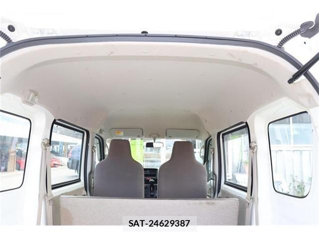 Suzuki EVERY 2018-03 1319475-15