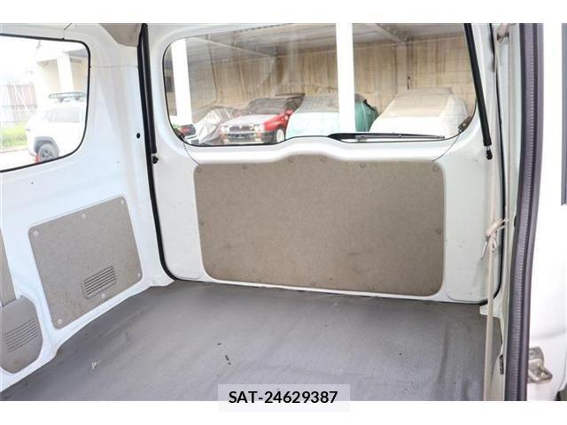 Suzuki EVERY 2018-03 1319475-19