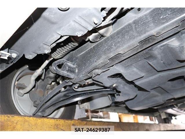 Suzuki EVERY 2018-03 1319475-27