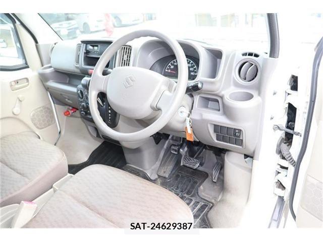 Suzuki EVERY 2018-03 1319475-8