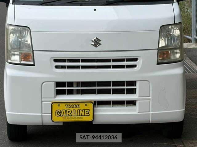 Suzuki EVERY 2009-11 1374620-11