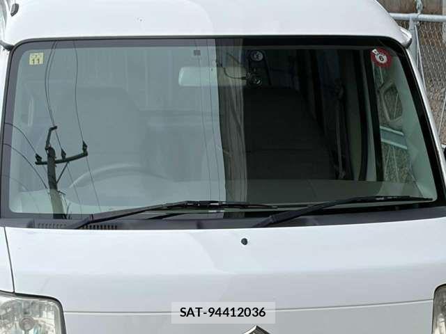 Suzuki EVERY 2009-11 1374620-12