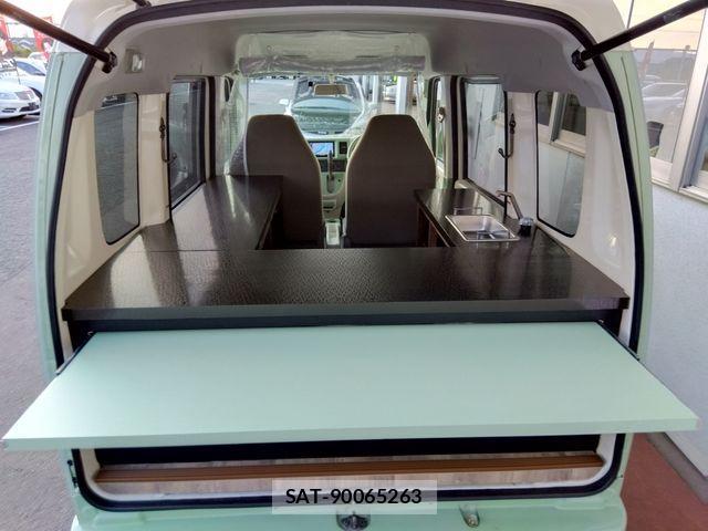 Suzuki EVERY 2005-11 1428396-19