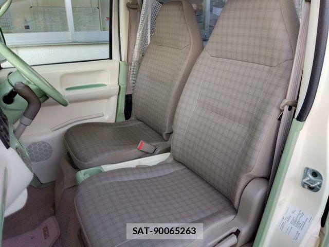 Suzuki EVERY 2005-11 1428396-22
