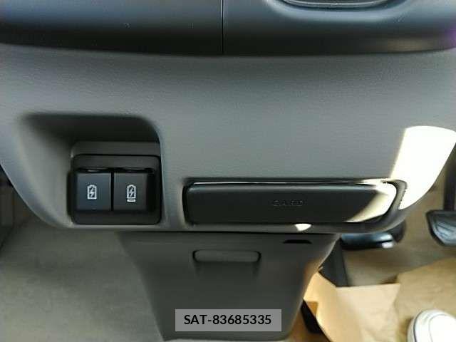 Suzuki EVERY 2025-11 2008762-17