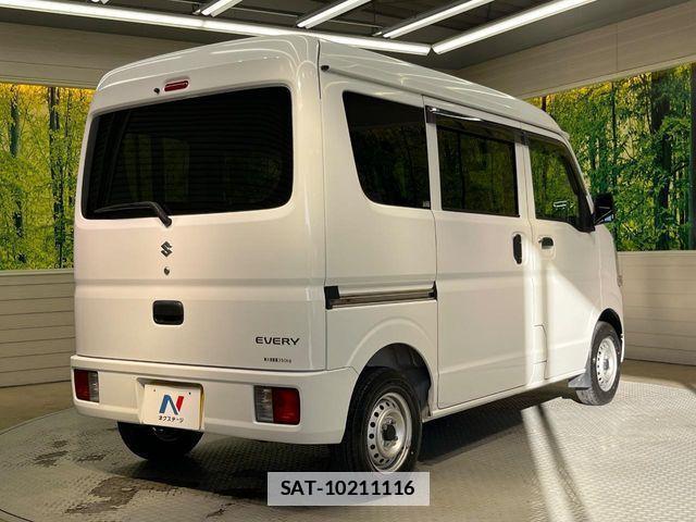 Suzuki EVERY 2015-09 2099336-16