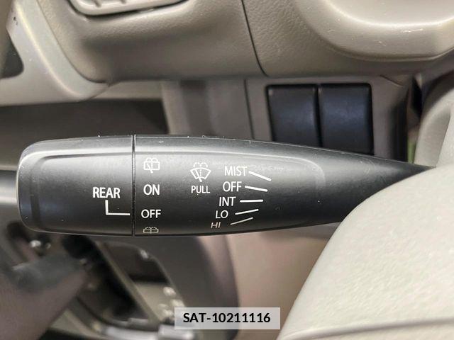 Suzuki EVERY 2015-09 2099336-3