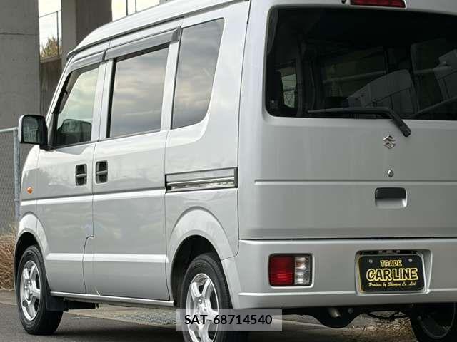 Suzuki EVERY 2014-08 2099338-13