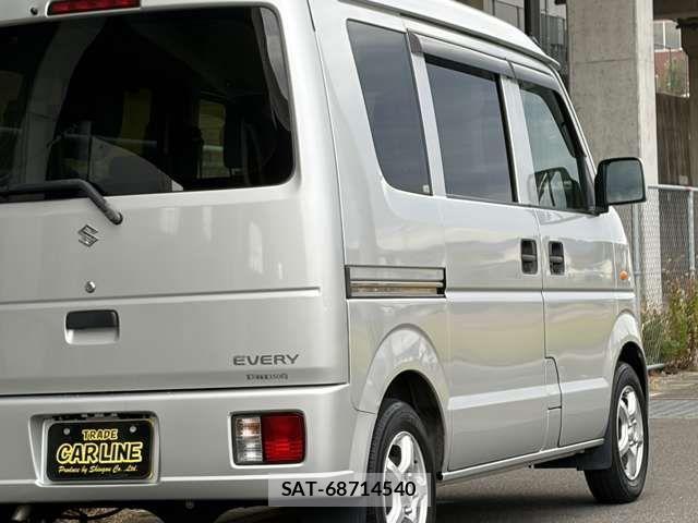 Suzuki EVERY 2014-08 2099338-16