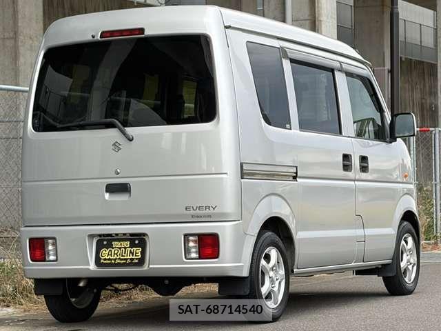 Suzuki EVERY 2014-08 2099338-1