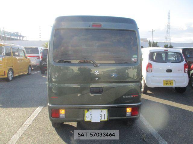 Suzuki EVERY 2020-03 2247867-2