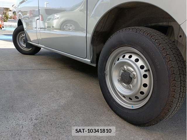 Suzuki EVERY 2020-11 2348326-15