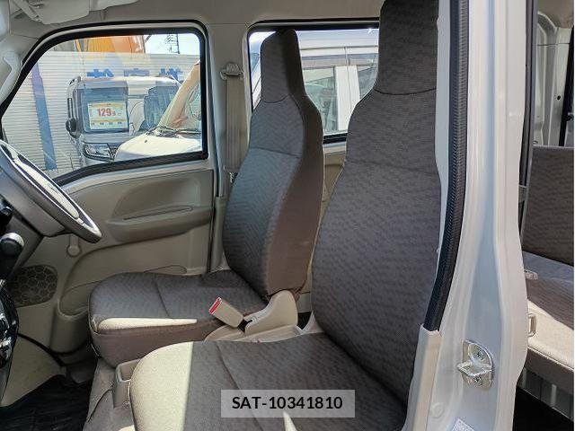 Suzuki EVERY 2020-11 2348326-8