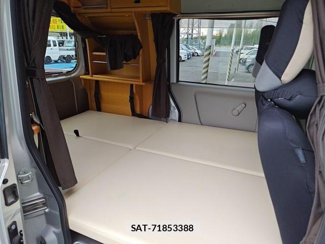 Suzuki EVERY 2014-12 3668781-21